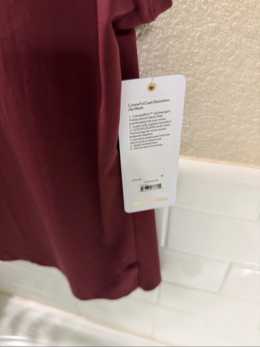 Rhône Course to Course Zip up polo Shirt. NEW with tags - Picture 3 of 5